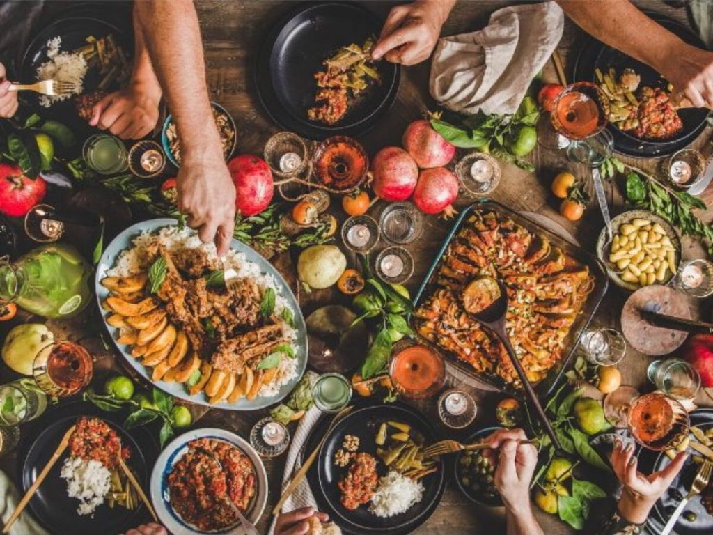 Ultimate Foodie’s Guide to Traveling and Eating