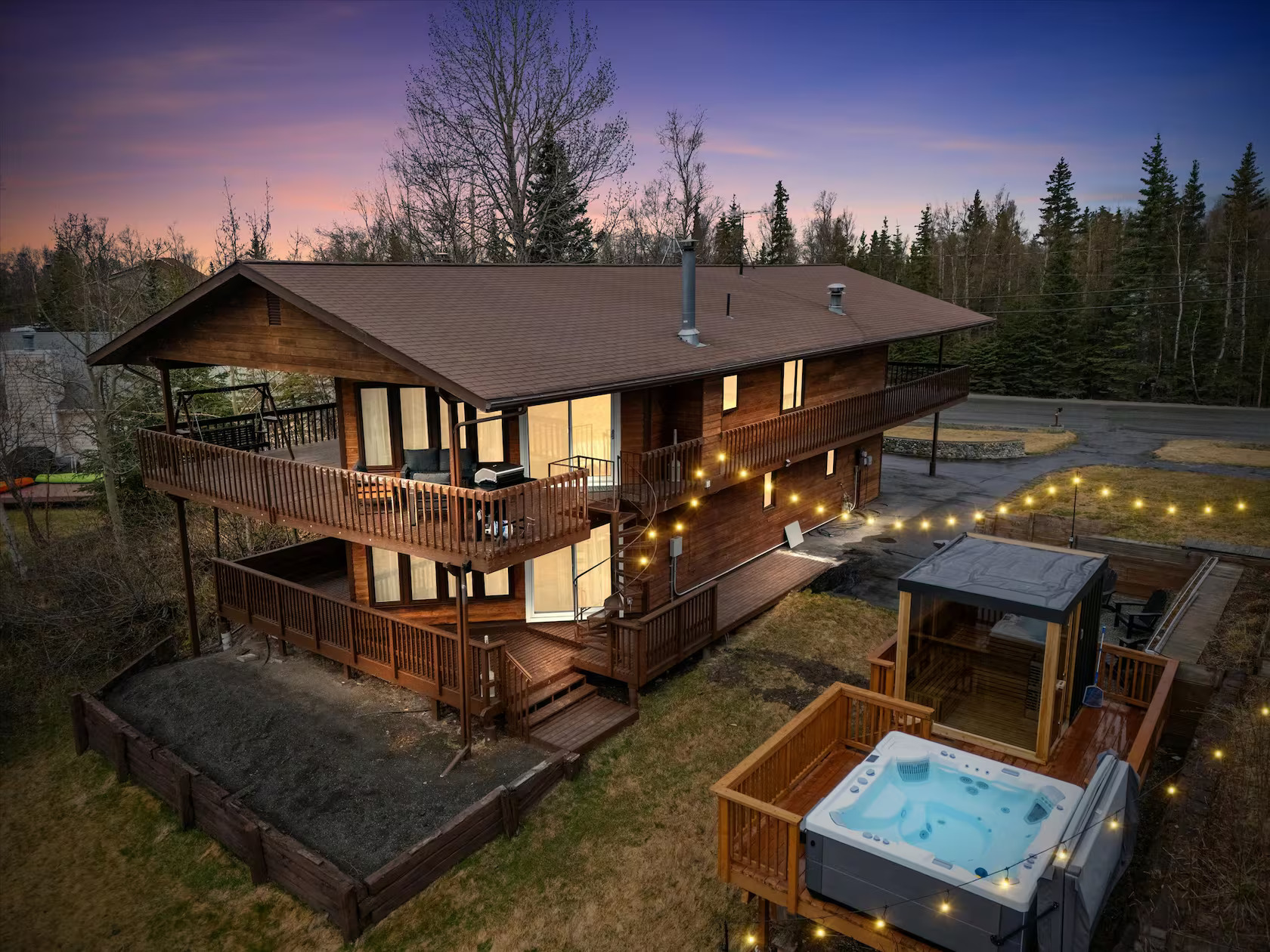 Top 10 Luxury Airbnb Homes in Alaska for Christmas Celebration 2026
