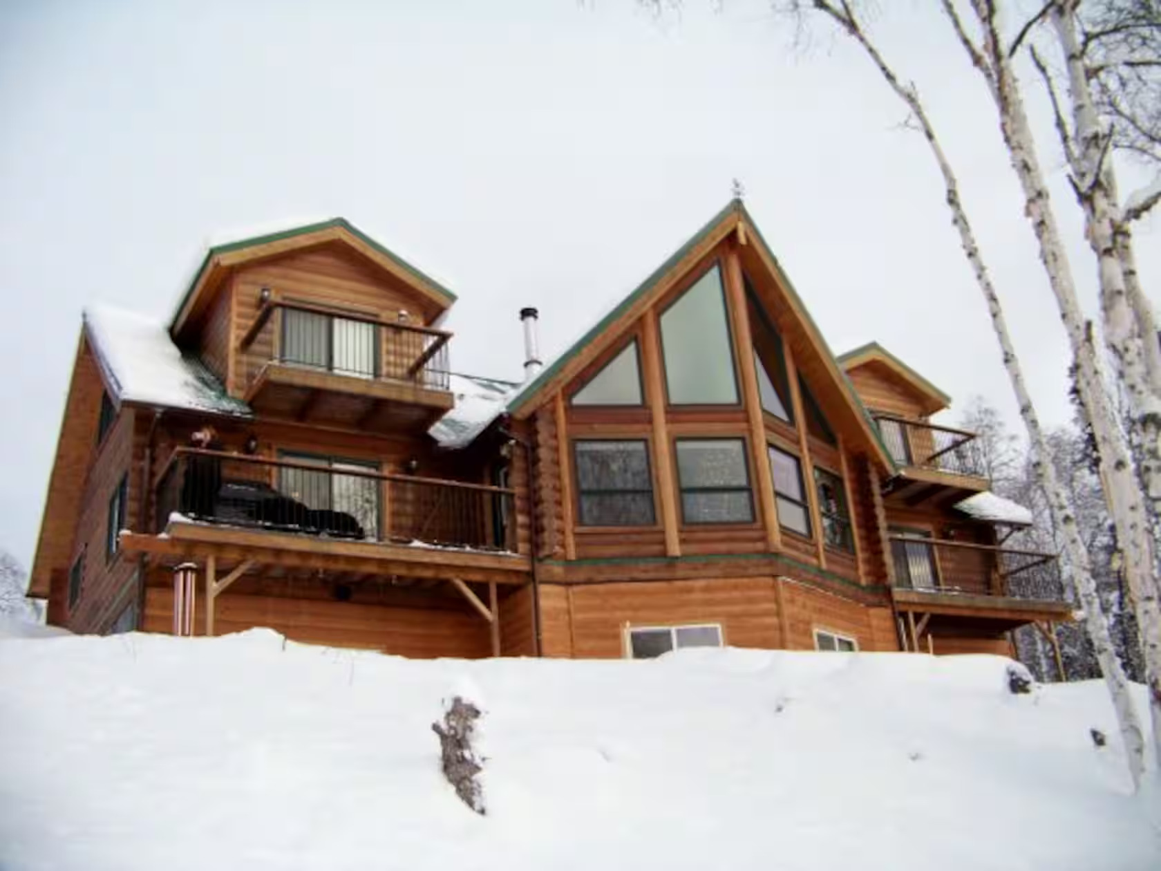 Best 10 Luxury Airbnb Villas in Alaska for Christmas Vacation 2026