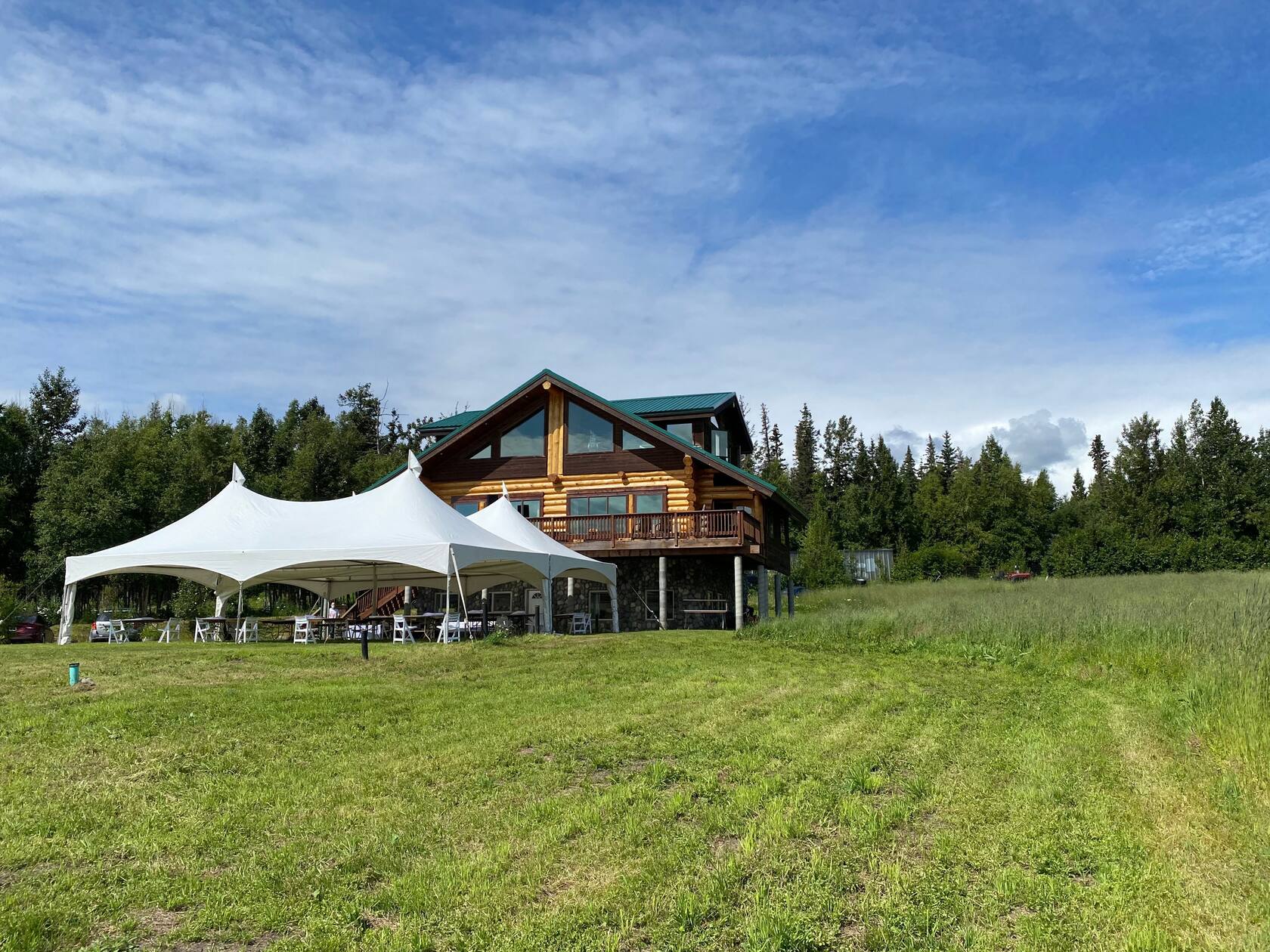 Luxury Airbnb Villas in Alaska for Christmas