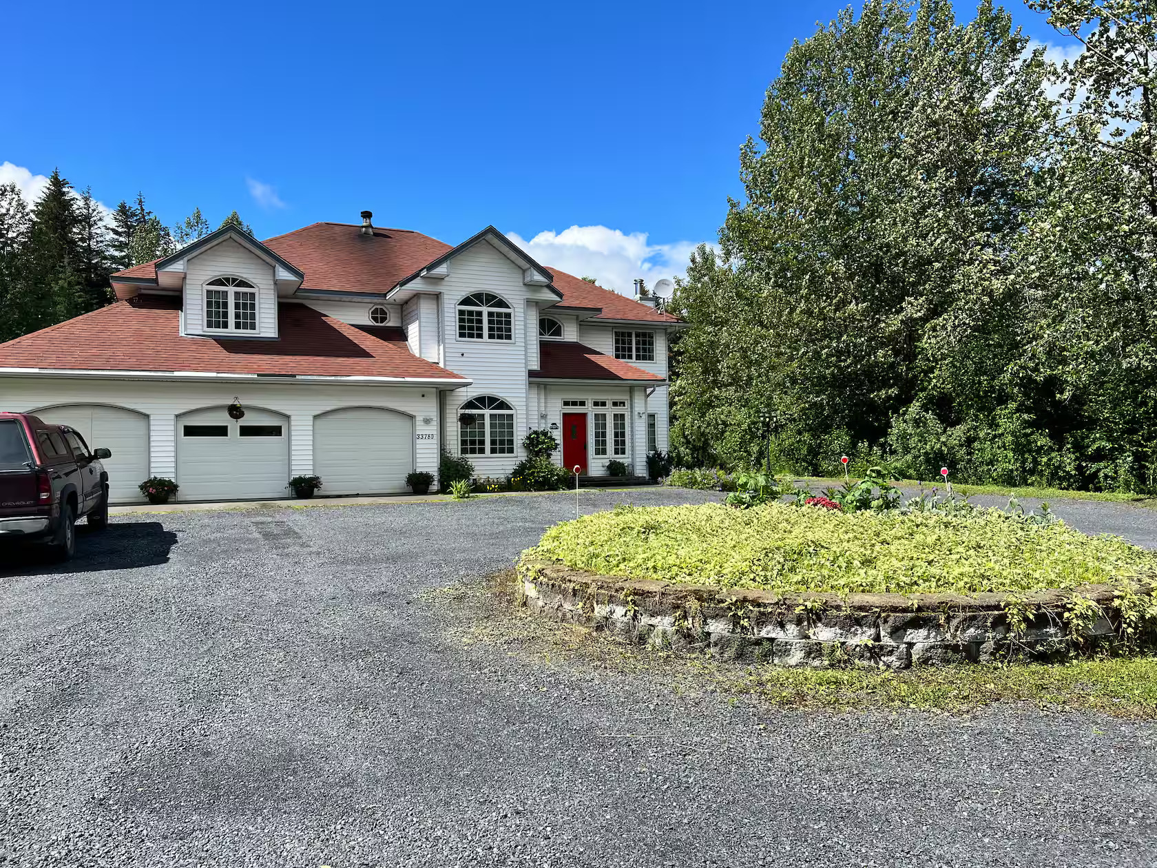 Airbnb Mansions in Alaska for Christmas