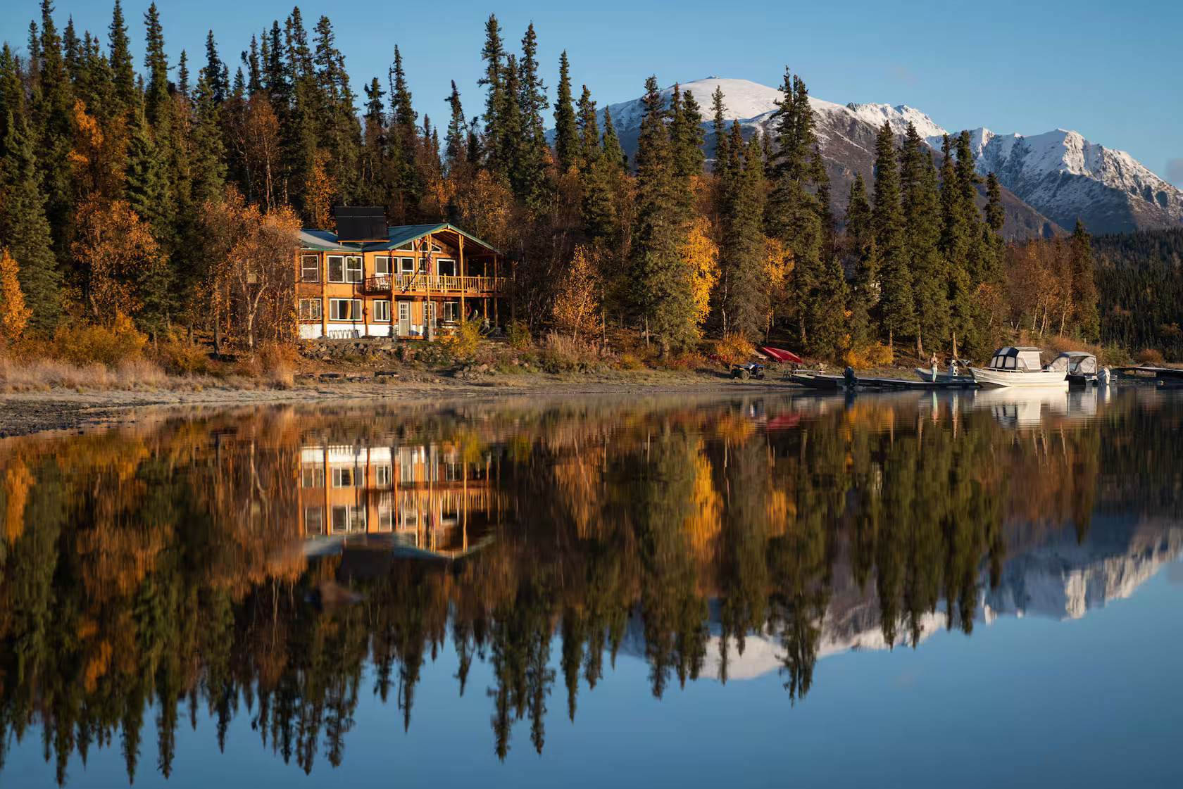 Luxury Airbnb Mansions in Alaska for Christmas and New Year Celebration
