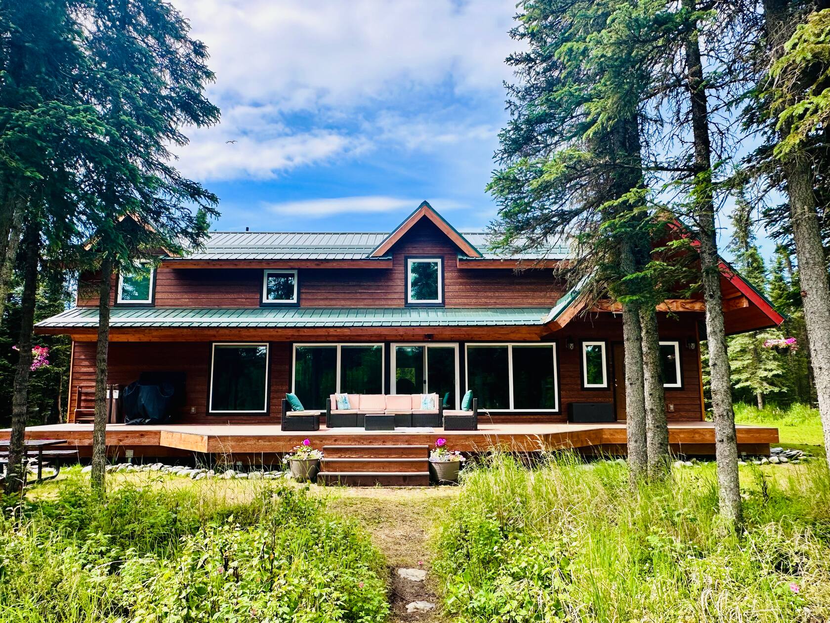 Top Luxury Airbnb Homes in Alaska for Christmas Holiday and New Year Celebration 2026