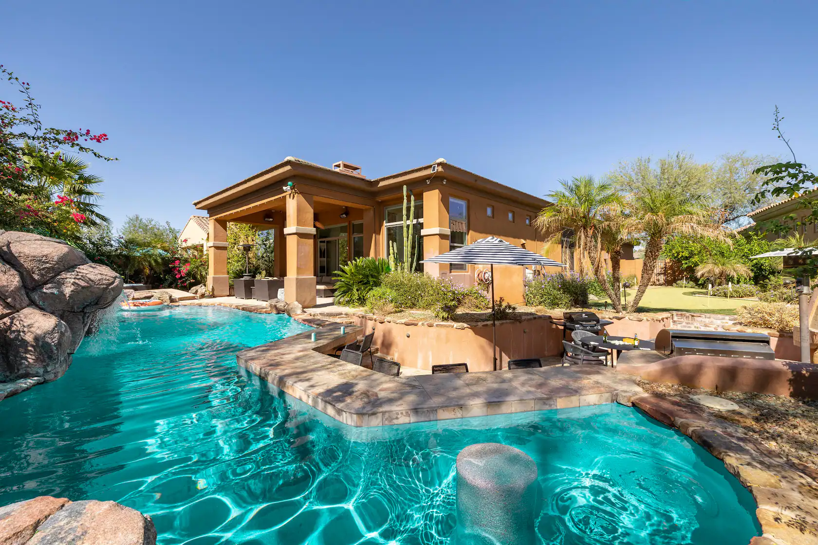 Best 10 Luxury Airbnb Villas in Arizona for Christmas Vacation