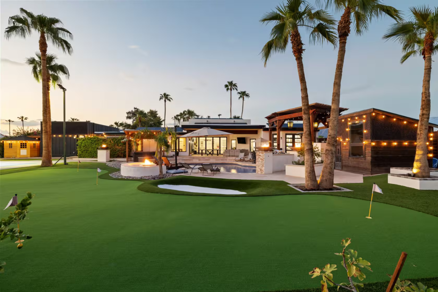 Airbnb Mansions in Arizona for Christmas and New Year Celebration 2026