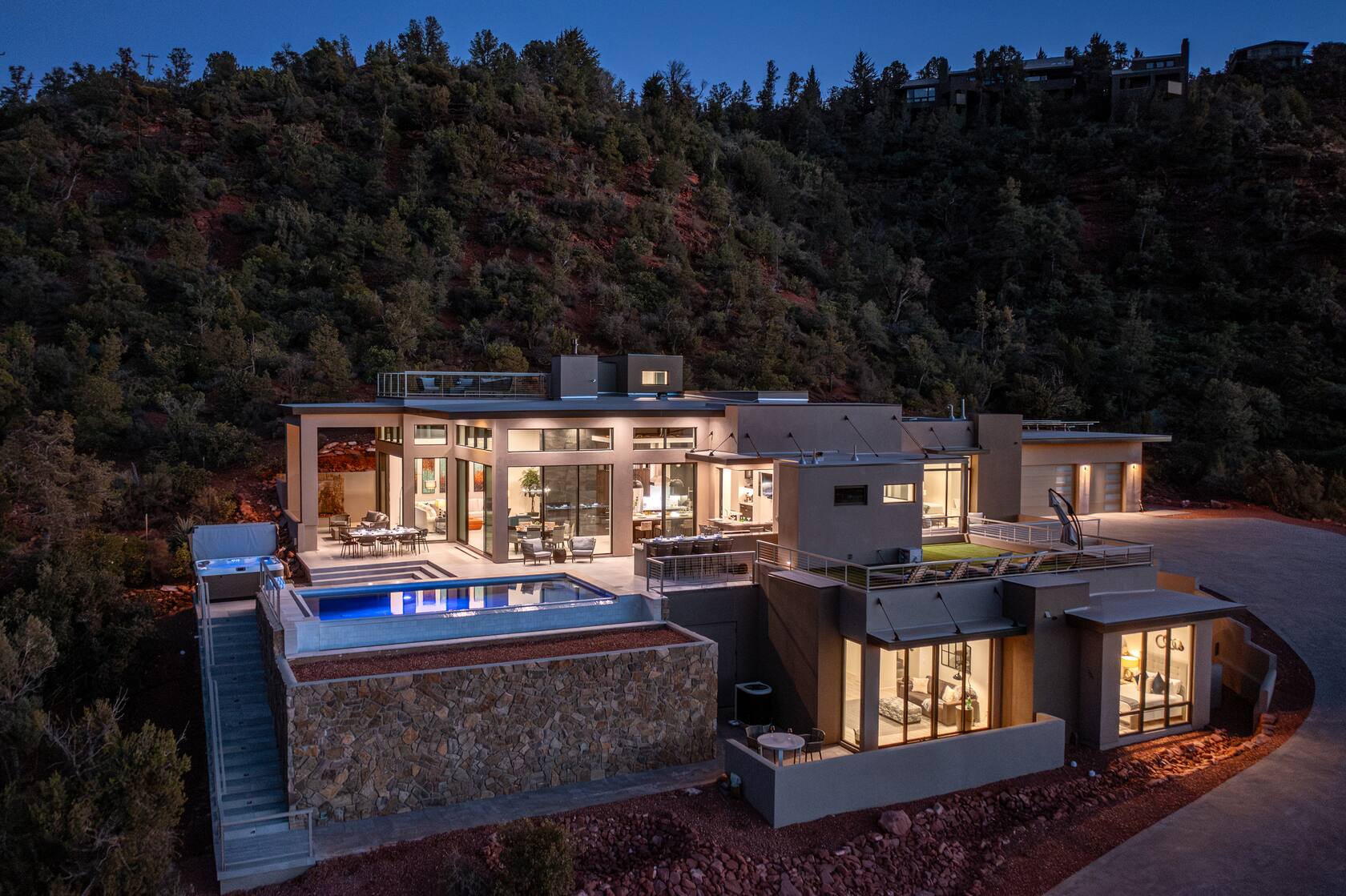 Top 15 Luxury Airbnb Mansions in Arizona for Christmas and New Year