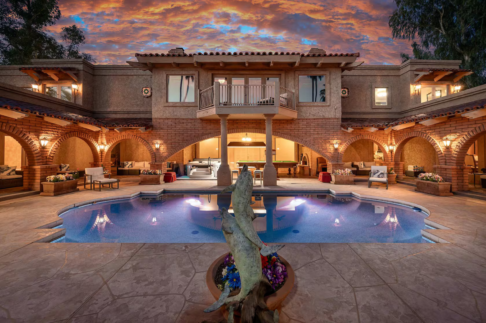 Best Airbnb Mansions in Arizona for Christmas and New Year Celebration 2026