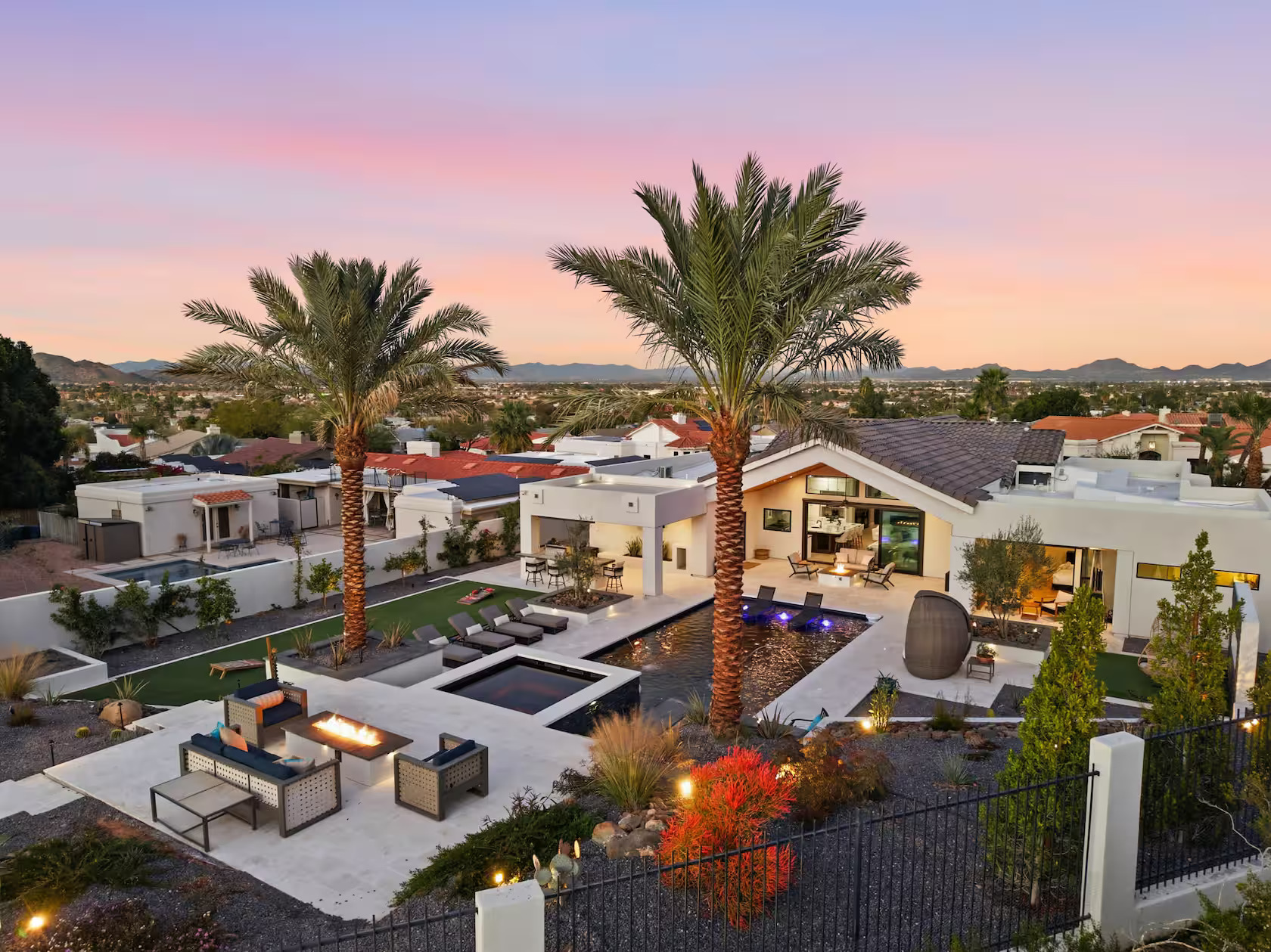 Airbnb Homes in Arizona for Christmas