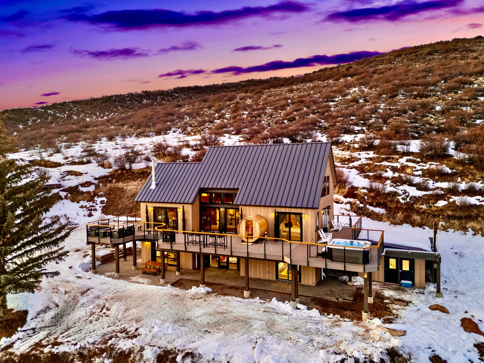 Top 10 Luxury Airbnb Homes in Colorado for Christmas Celebration 2026