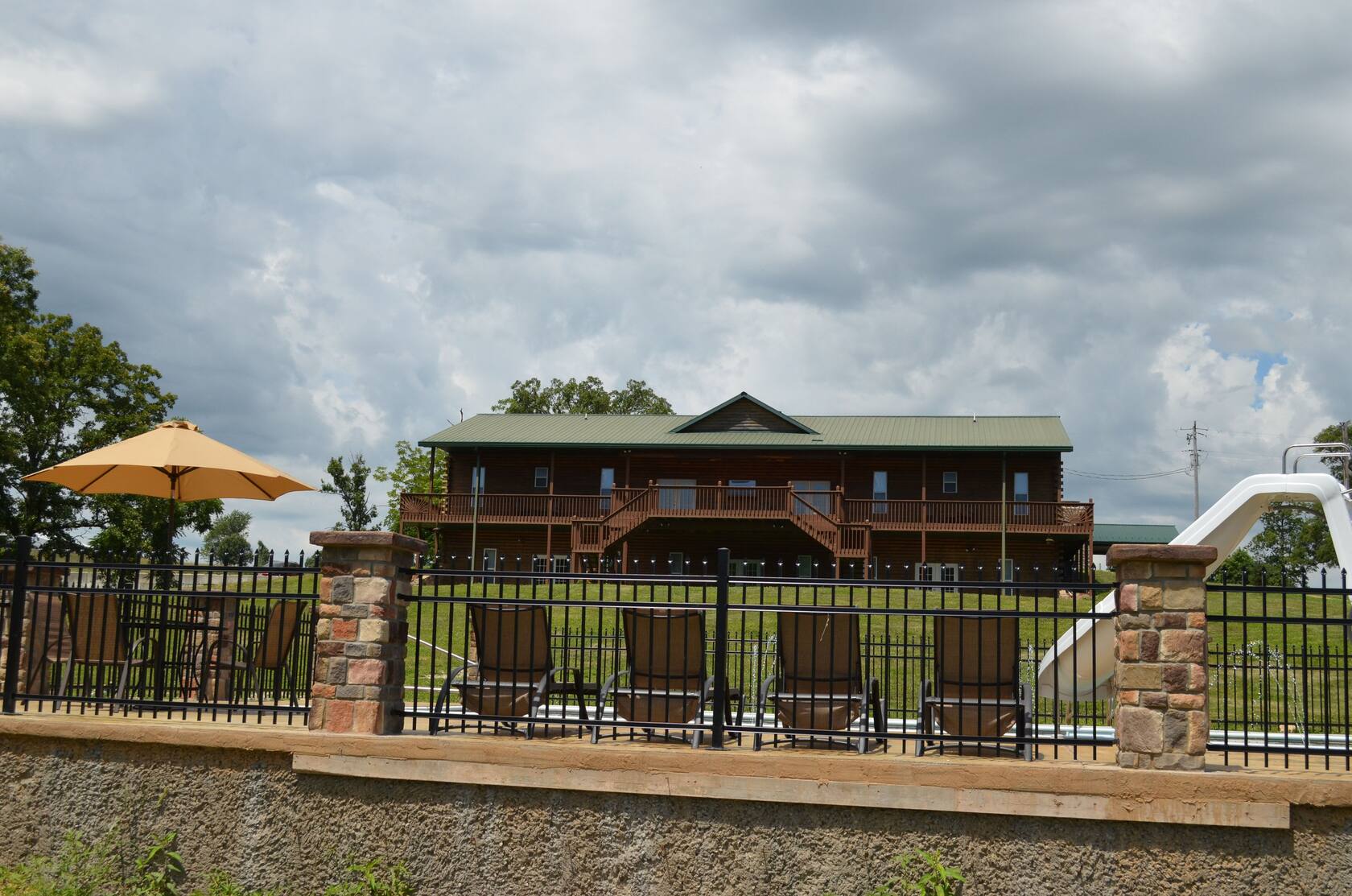 Top 15 Luxury Airbnb Mansions in Missouri for Christmas and New Year Celebration