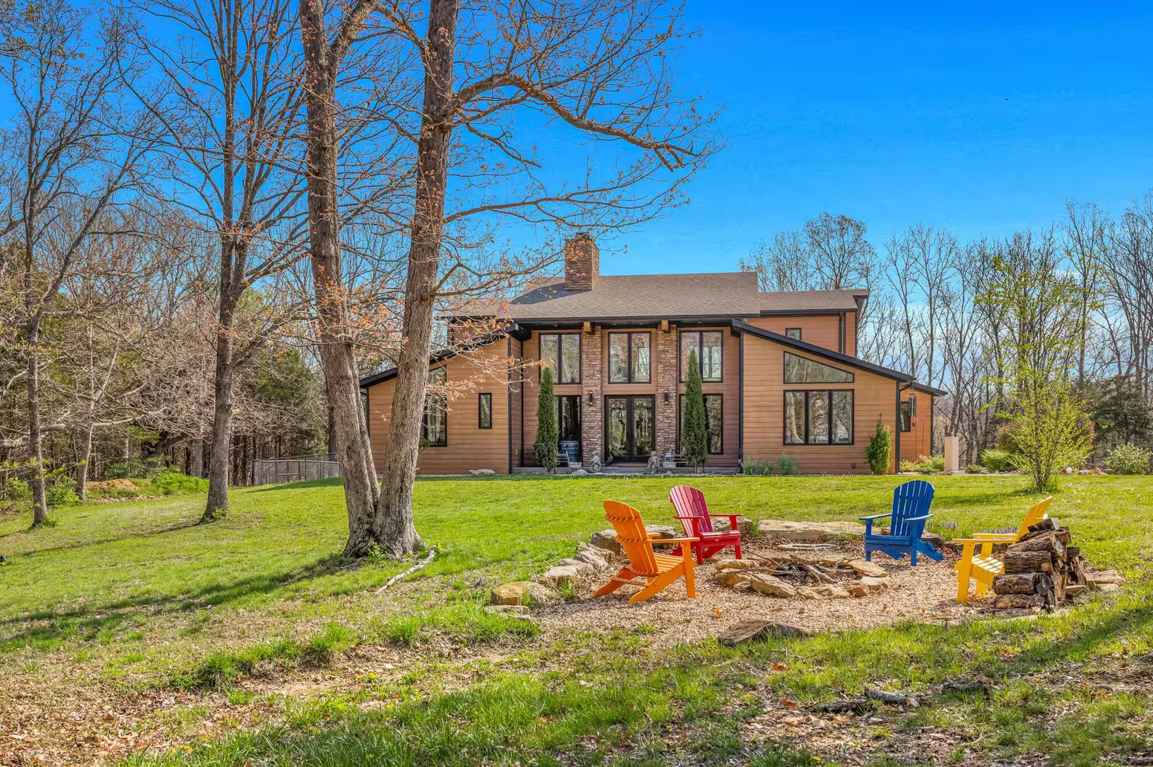 Best Luxury Airbnb Villas in Missouri for Christmas Vacation