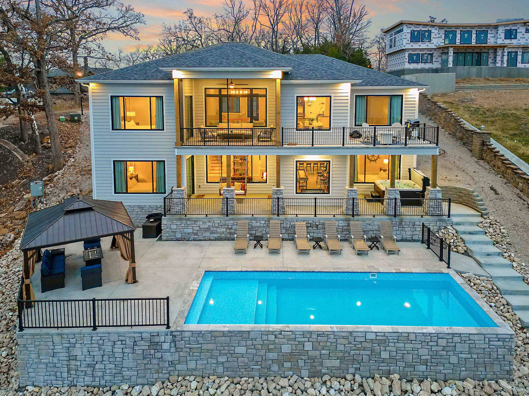 Best 10 Luxury Airbnb Villas in Missouri for Christmas Vacation 2026