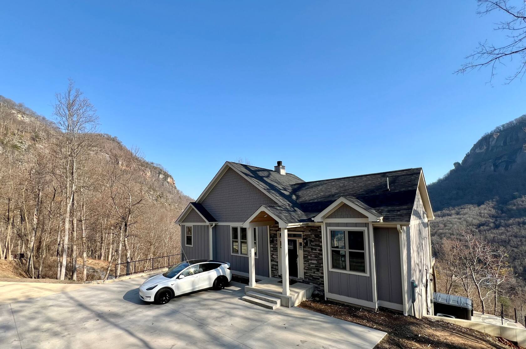 Luxury Airbnb Homes in North Carolina for Christmas