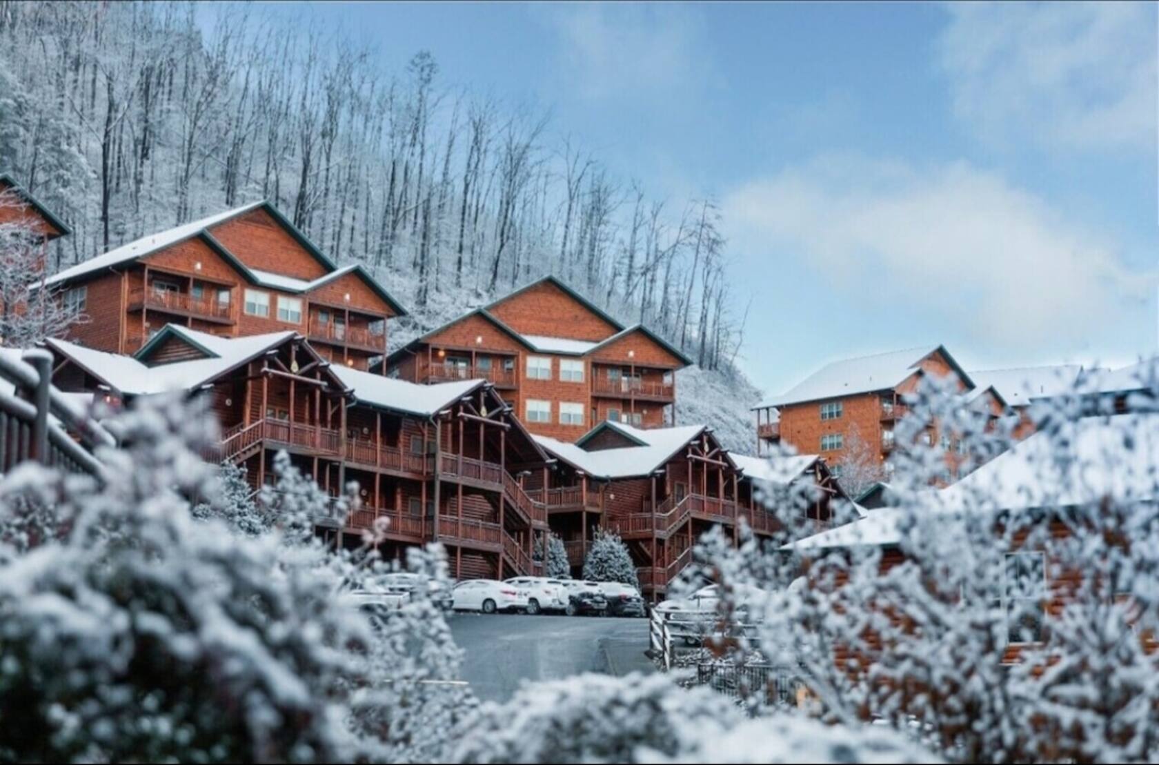 Top 10 Luxury Airbnb Homes in Tennessee for Christmas Celebration 2026
